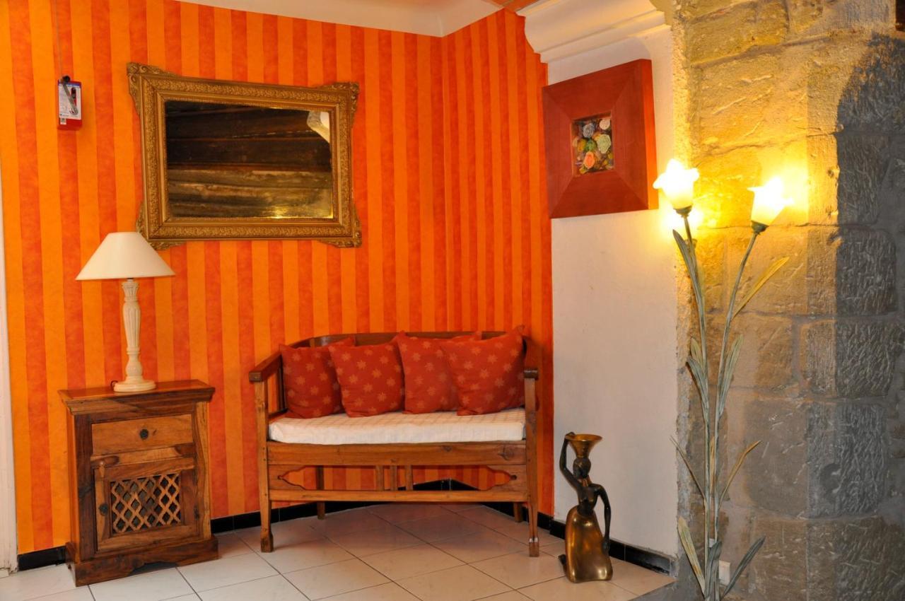 Les Deux Acacias Hotel Villepinte  Kültér fotó